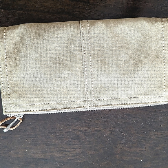 American Eagle Olive Brown Leather Wristlet - Picture 3 of 4